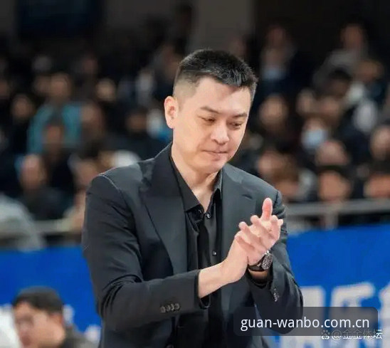 3个关键信号看出C罗压力有多大？杨鸣这番话点破世界杯前锋生存法则